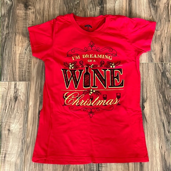 Holiday t-shirt - Picture 1 of 3